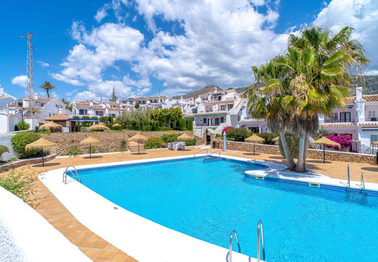 Apartamento en Nerja - Los Naranjos 11B Capistrano Village by Casasol