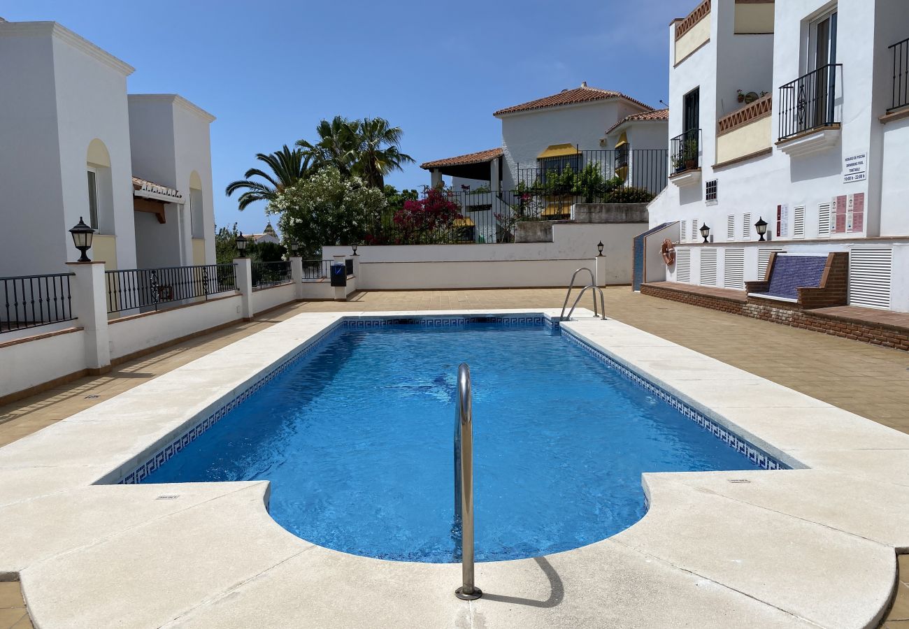 Apartamento en Nerja - Chimenea Pinar 2 Apartment by Casasol