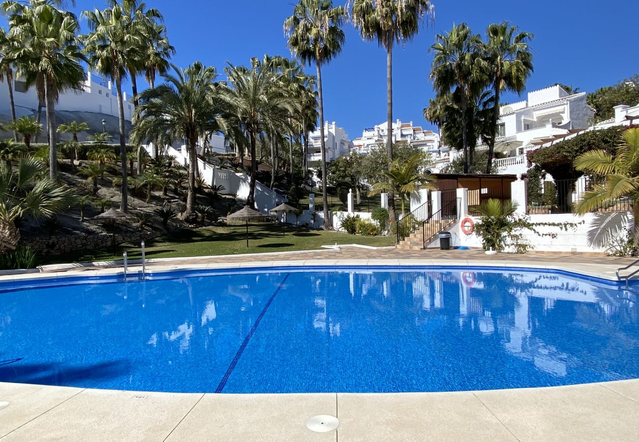 Apartamento en Nerja - Oasis de Capistrano Rabat 27 by Casasol