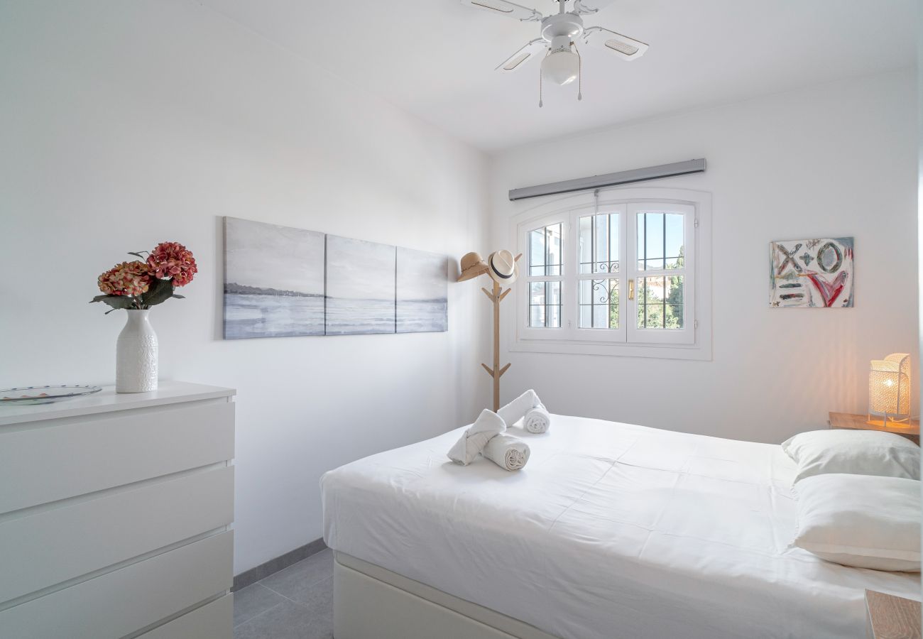 Apartamento en Nerja - Verano Azul 27B by Casasol