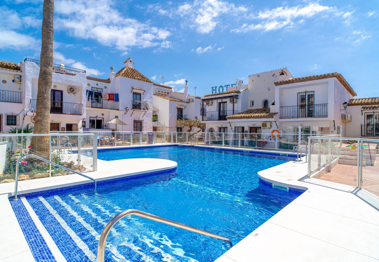 Casa adosada en Nerja - Casa Pueblo Andaluz 38 by Casasol