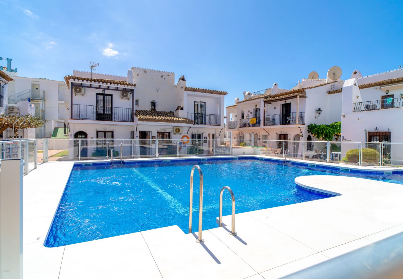 Casa adosada en Nerja - Casa Pueblo Andaluz 38 by Casasol